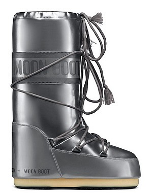 silver moon boots