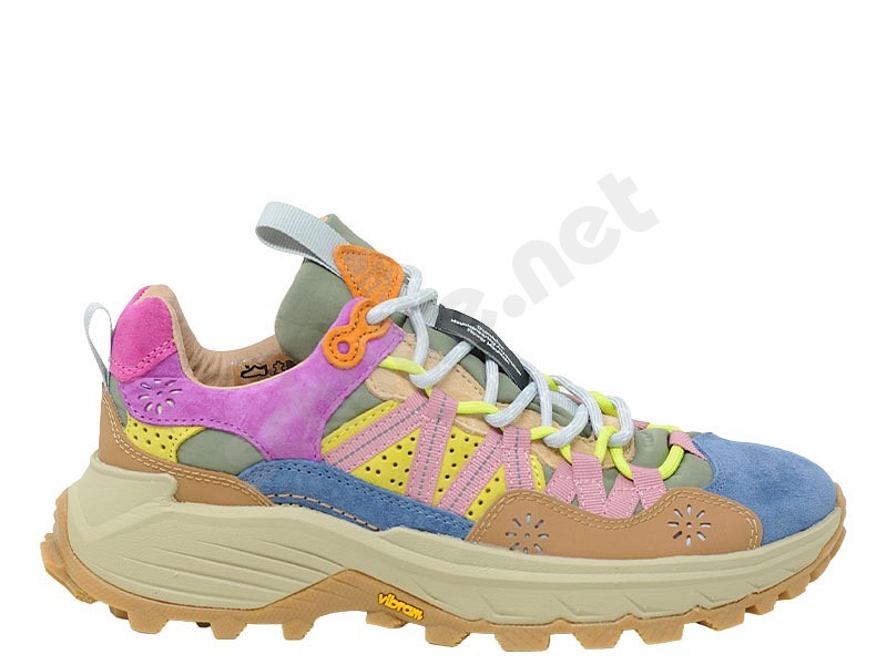 Flower Mountain Iwano Woman taupe celeste pink