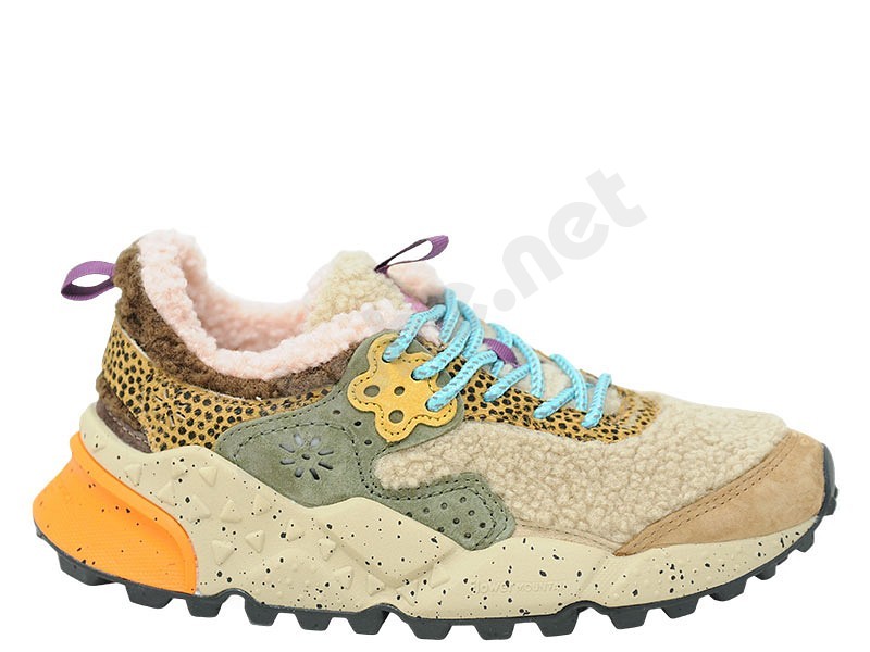 Flower Mountain Kotetsu Woman teddy taupe grau