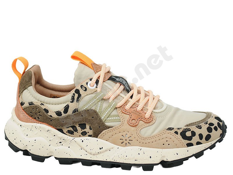 Flower Mountain Yamano 3 Woman beige milk light brown