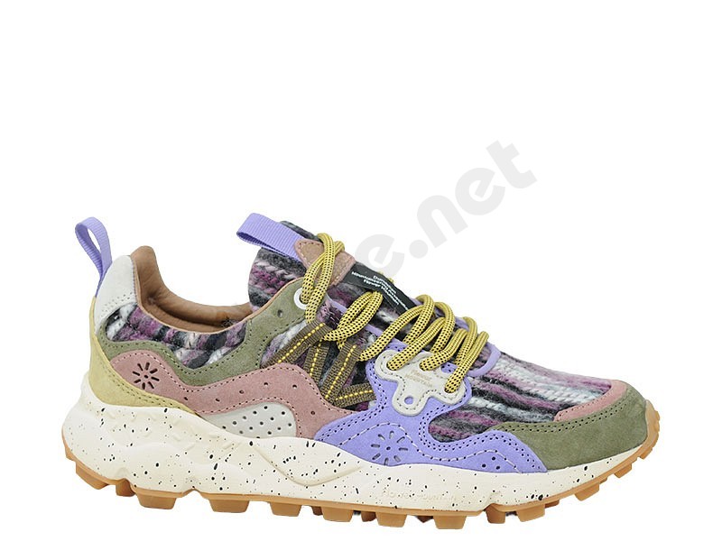 Flower Mountain Yamano 3 Woman light brown violet