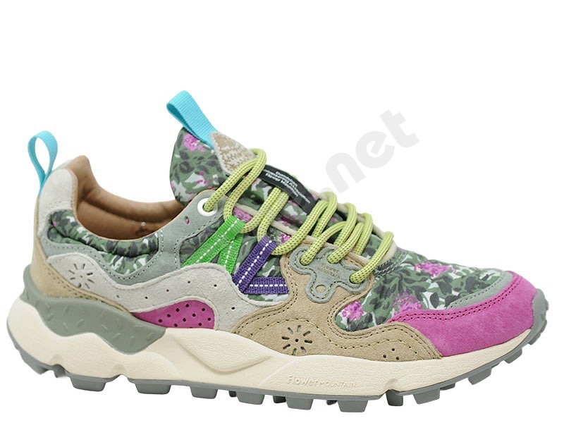 Flower Mountain Yamano 3 Woman rot beige