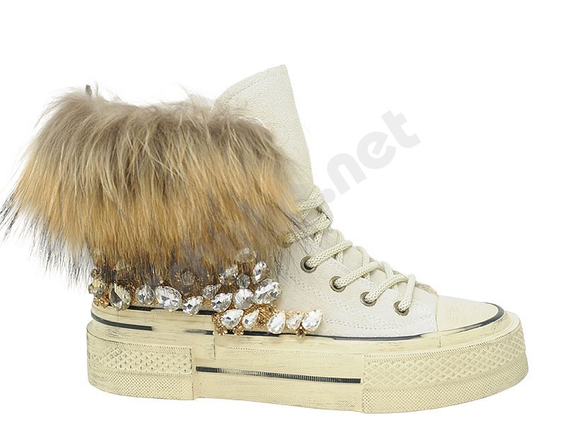 Nan Ku Sneaker Suede Pelo beige
