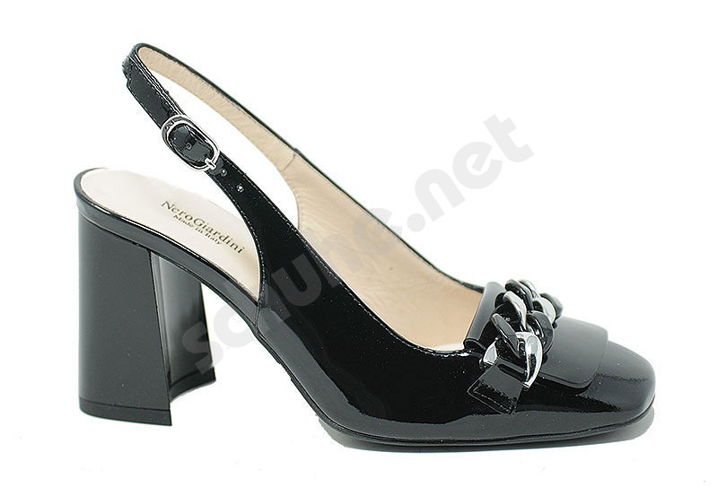 Nero Giardini E409490D schwarz