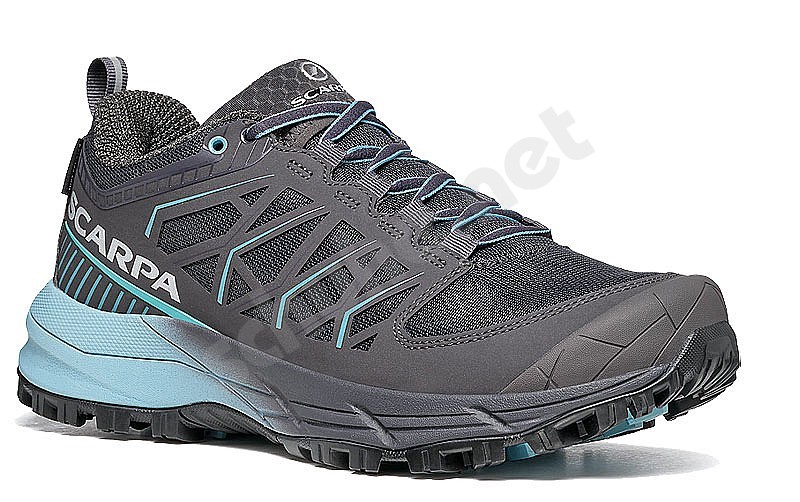 reef hiking shoes