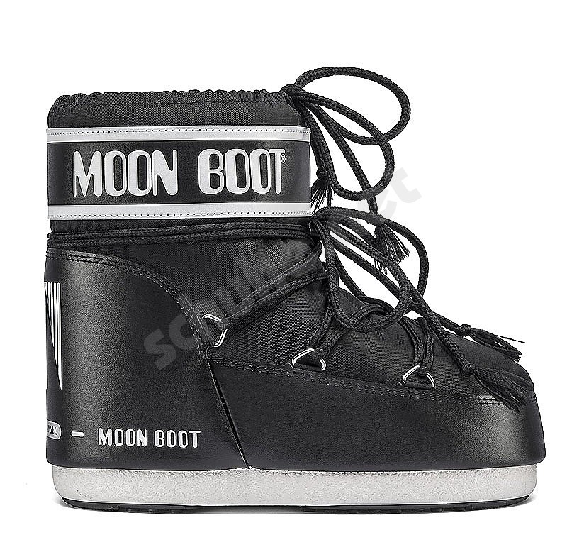 moon boots short