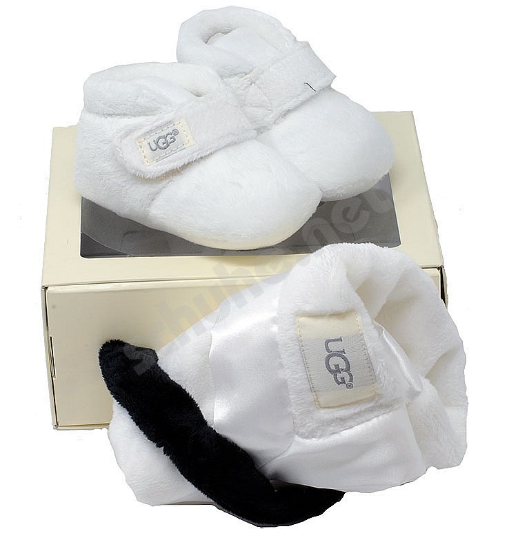 UGG® Bixbee and Lovey Box Set White