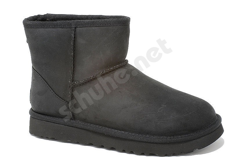 ugg classic mini leather black