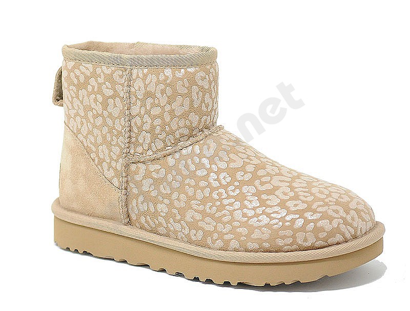 leopard ugg boots