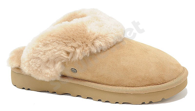 UGG® Classic Slipper II chestnut brown