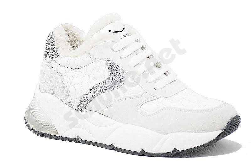 Voile blanche fur sneakers Clearance